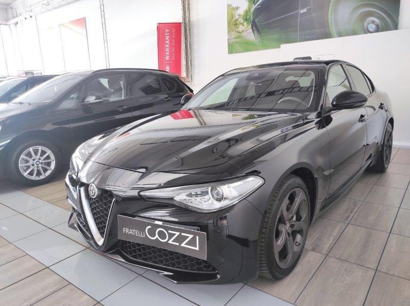 ALFA ROMEO Giulia (2016) - Giulia 2.0 Turbo 200 CV AT8 Sport-Tech