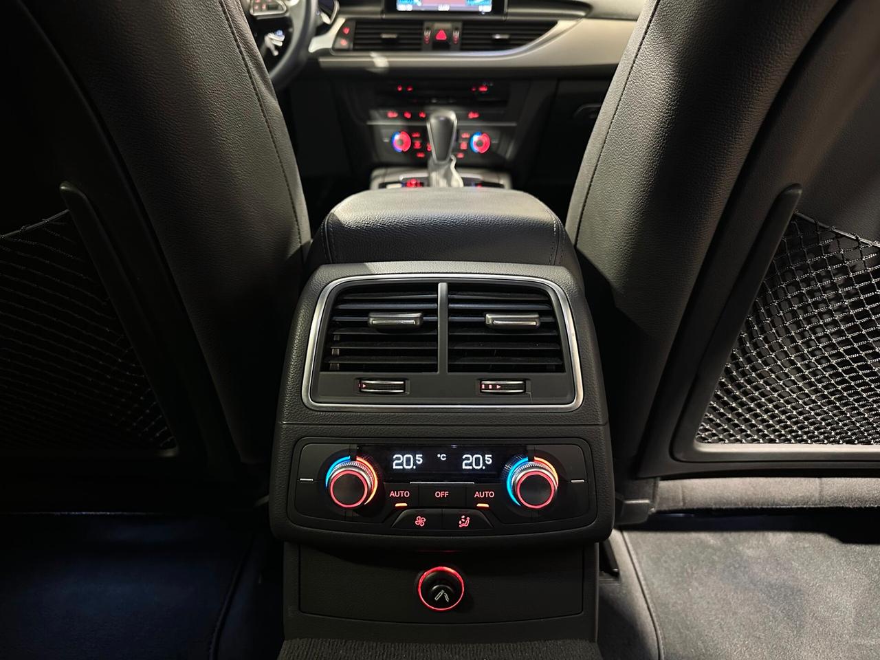 Audi A6 Avant 2.0 TDI ultra S tronic - Sline - MMI PLUS