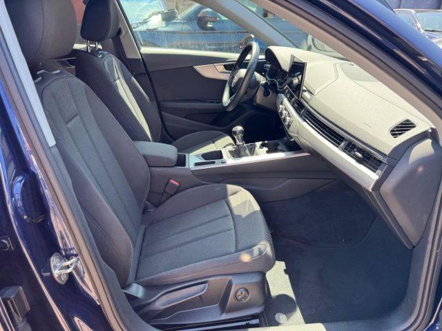 AUDI A4 Avant 35 TFSI Business