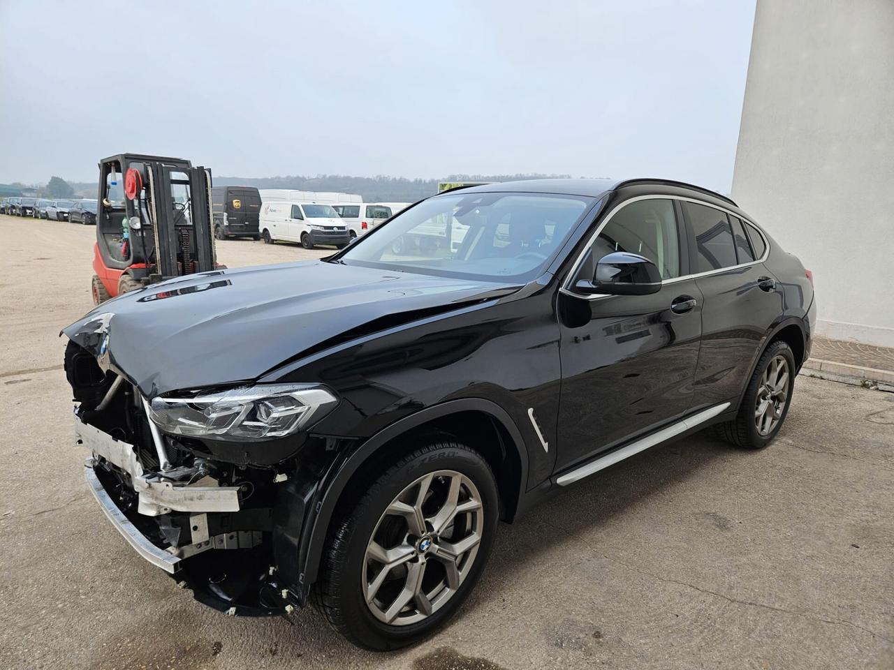 BMW X4 xdrive20d mhev 48V START INCIDENTATA