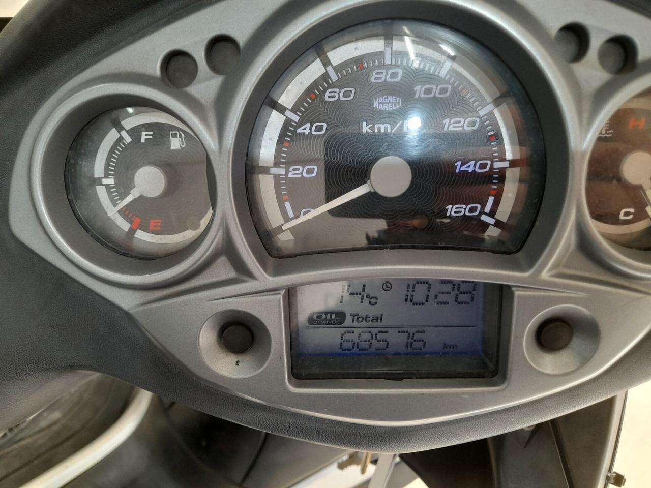 YAMAHA X-City 250 SPORT