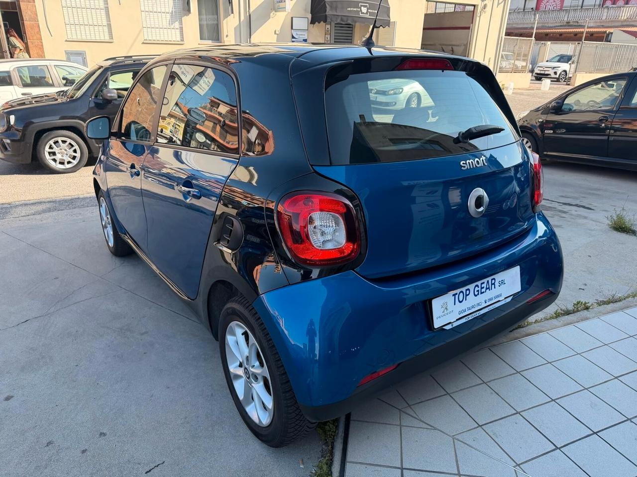 Smart ForFour 70 1.0 Youngster
