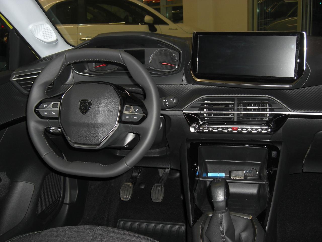 Peugeot 208 Peugeot 208 Active 75 CV per NEOPATENTATI