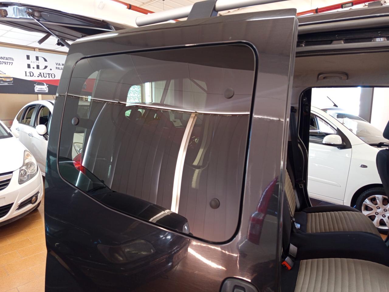 Fiat Qubo 1.3 MJT 75 CV Trekking