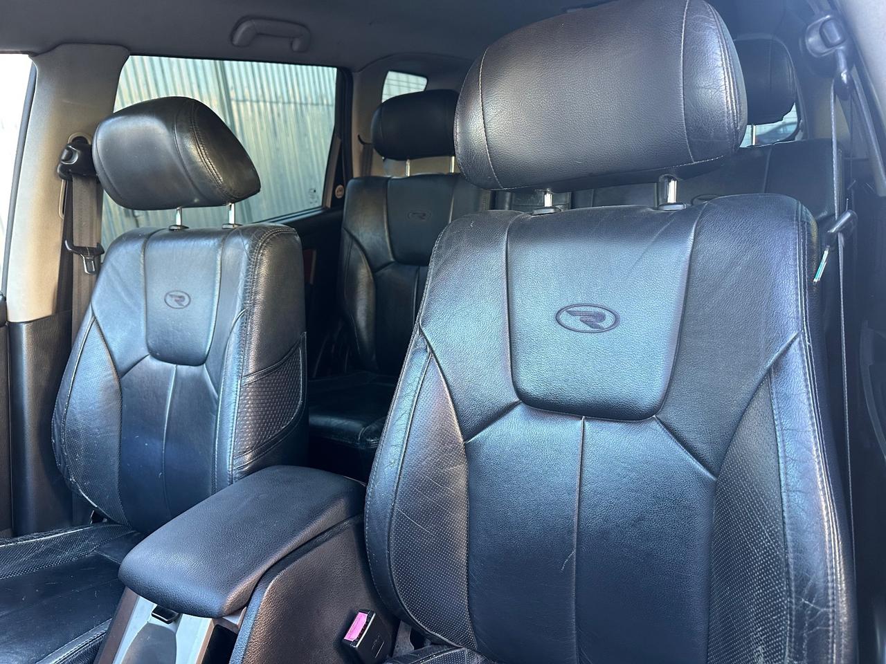 Ssangyong REXTON 2.7 XDi cat Premium 2 TOD