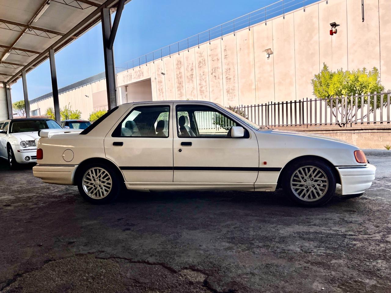Ford Sierra RS Cosworth 3 porte
