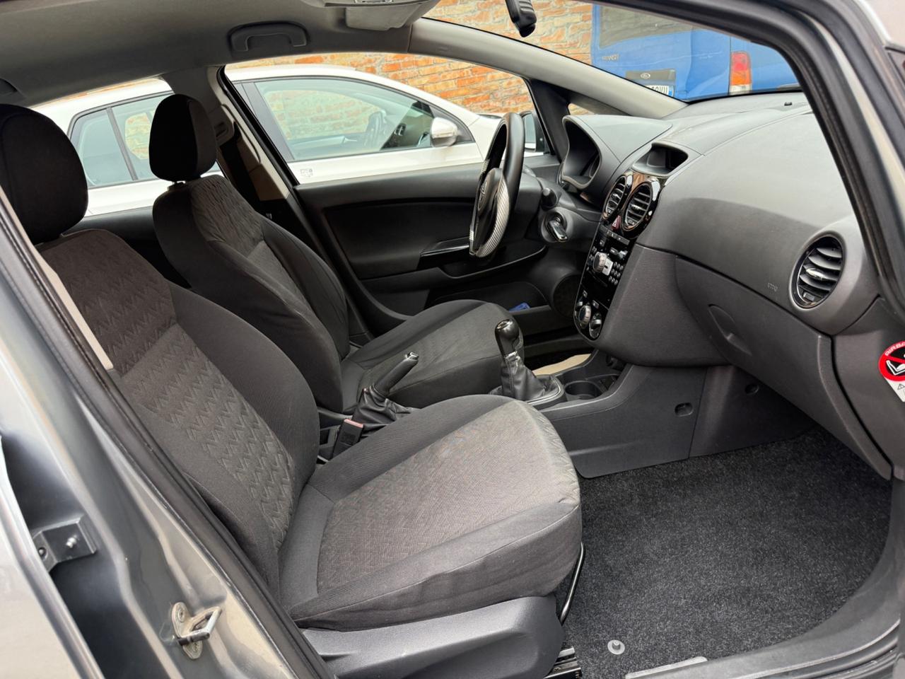Opel Corsa 1.2 85CV 5 porte GPL-TECH Edition
