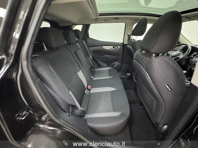 Nissan Qashqai 1.2 DIG-T N-Connecta (TETTO PAN.)