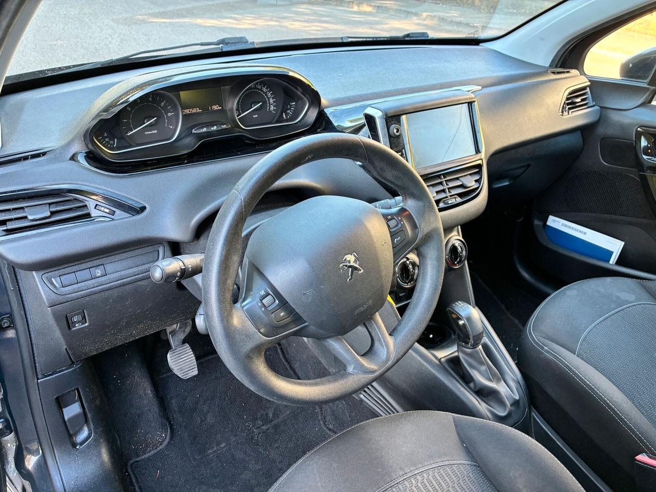 Peugeot 208 PureTech 82 5p. GPL Active