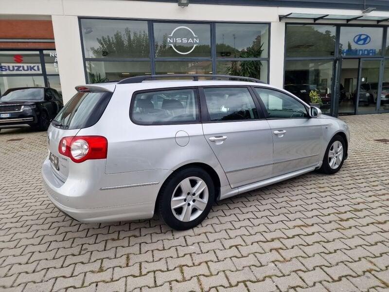 Volkswagen Passat Passat 2.0 TDI DPF Variant DSG Comfortline EURO5A