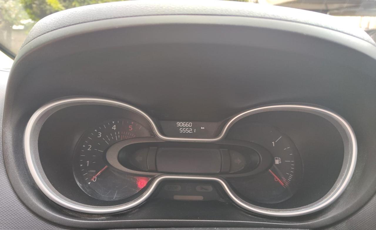 Nissan NV300 Nissan NV300 27 2.0 dCi 120CV PC-TN Van