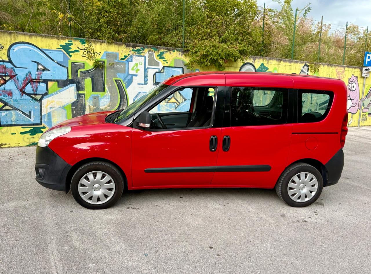 Fiat Doblo 5posti 1.4 T-Jet Natural Power uniproprietà