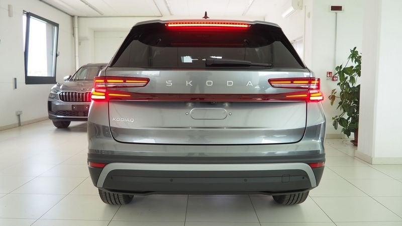 Skoda Kodiaq 1.5 m-HEV DSG 7 posti Style NUOVA DA IMMATRICOLARE