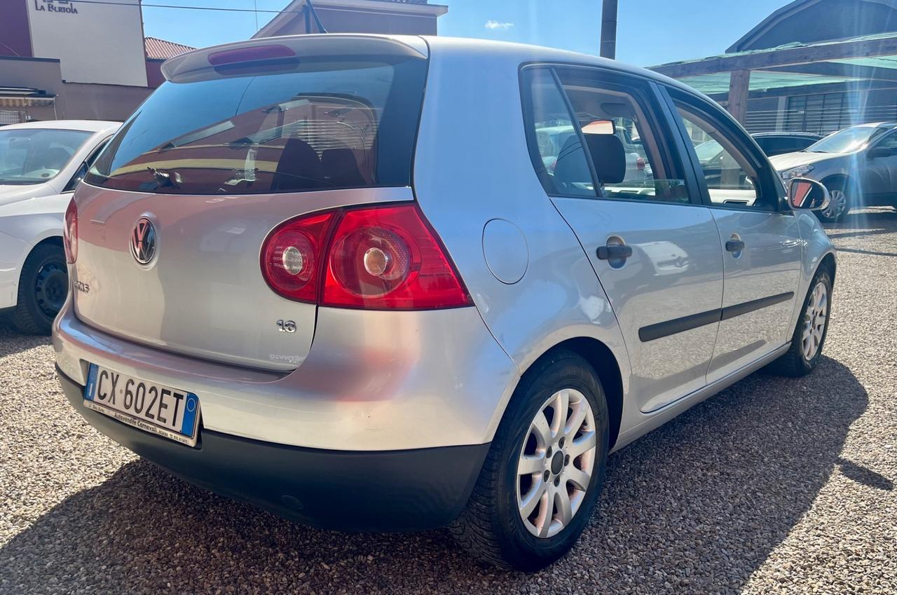 Volkswagen Golf 1.6 5p. Benzina e GPL
