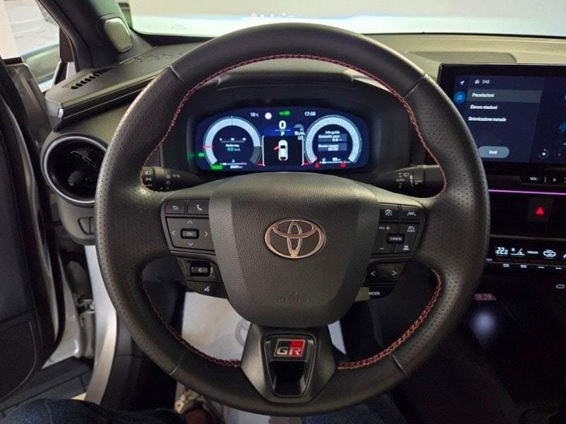 Toyota C-HR (2023-) 2.0 HV AWD GR Sport Premiere