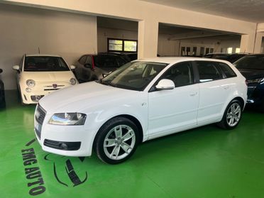 Audi A3 SPB 1.6 TDI 105 CV CR Attraction
