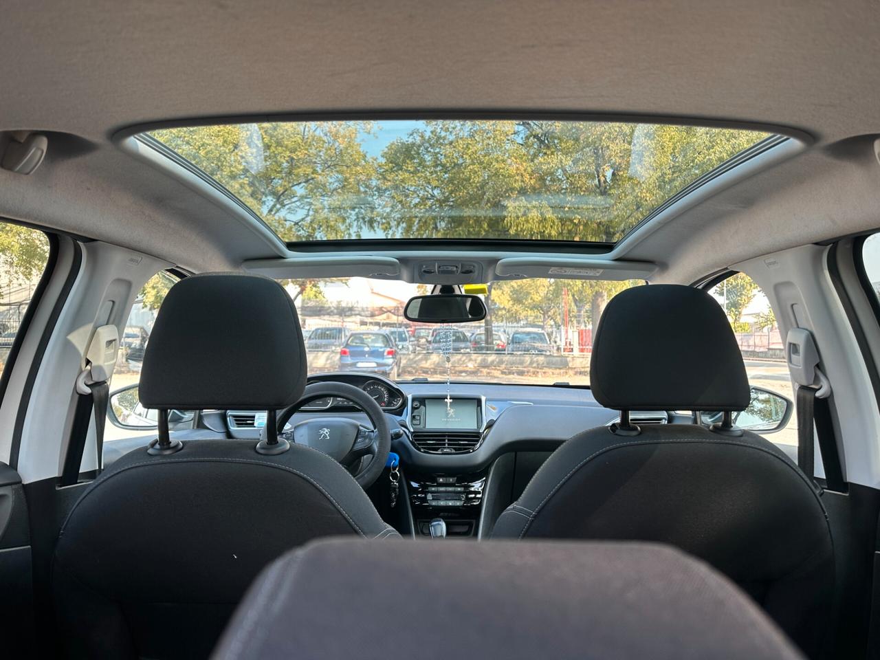 Peugeot 208 1.6 e-HDi 92 CV Stop&Start 5 porte Allure