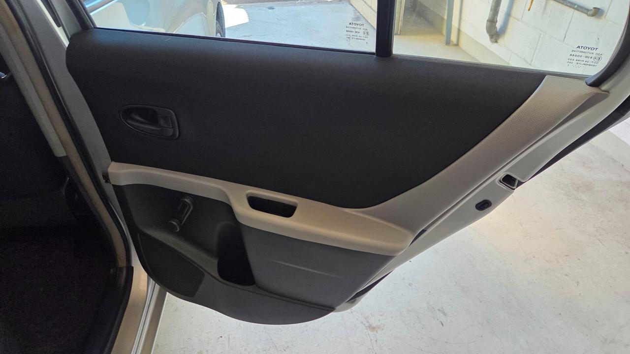 Toyota Yaris 1.0 5 porte Sol unico proprietario