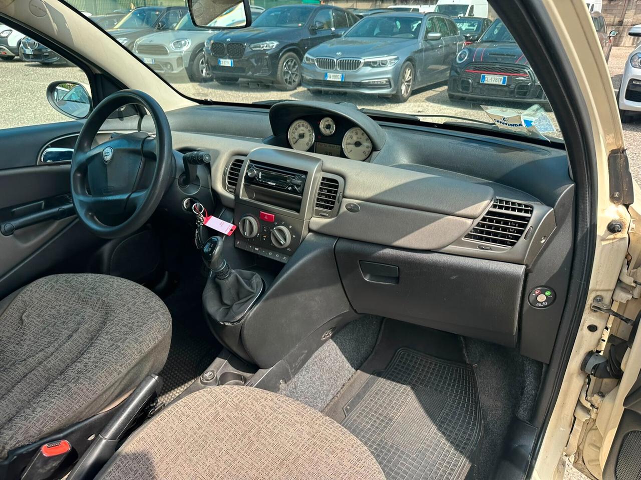 Lancia Ypsilon 1.2