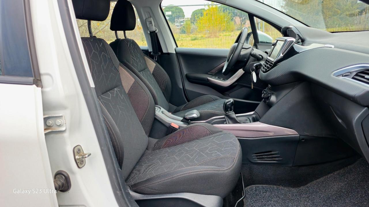 Suv PEUGEOT 2008 EURO 6B OK NEOPATENTATI GARANZIA 12 MESI