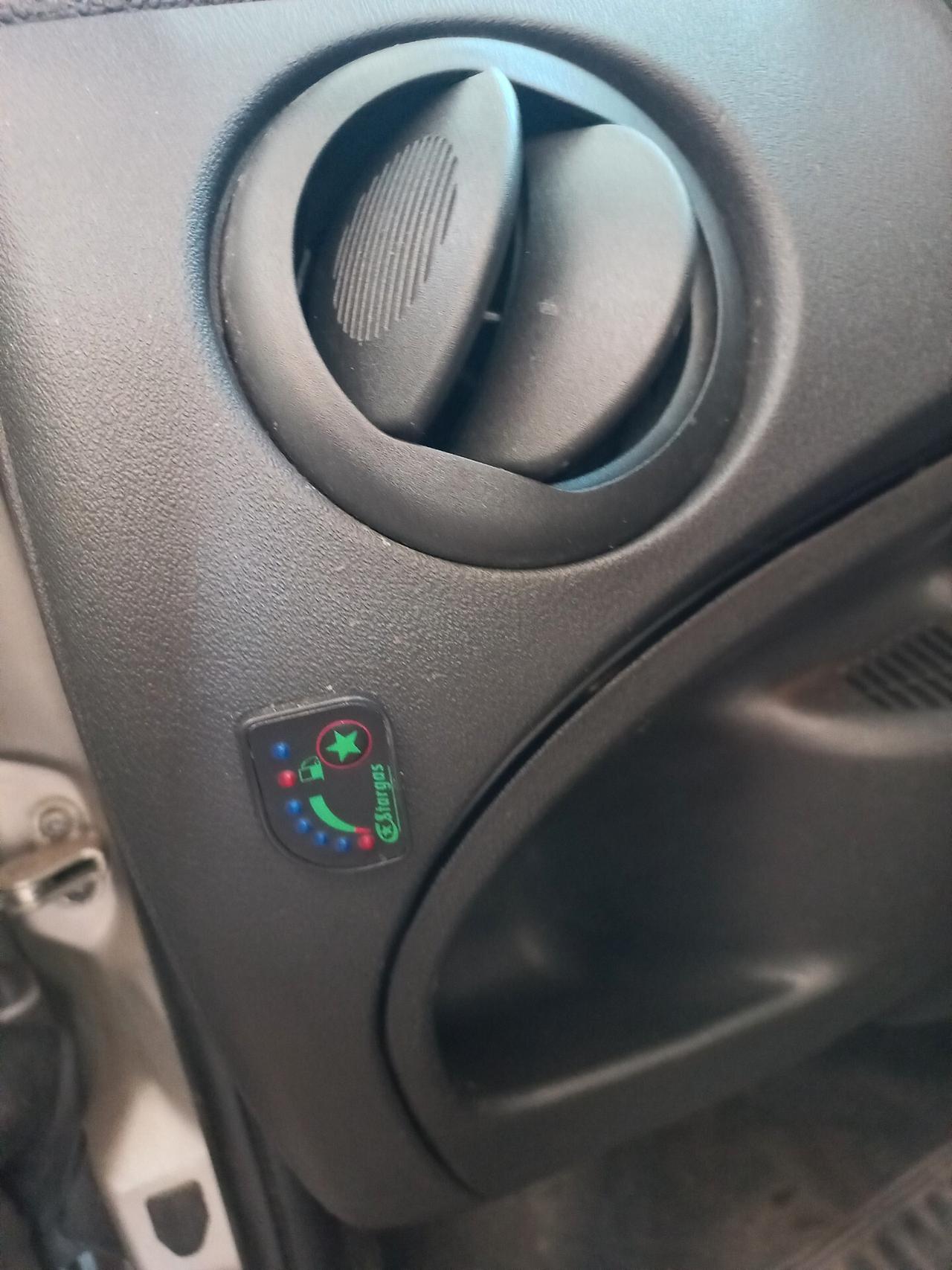 Fiat Punto 1.2i cat 3 porte ELX